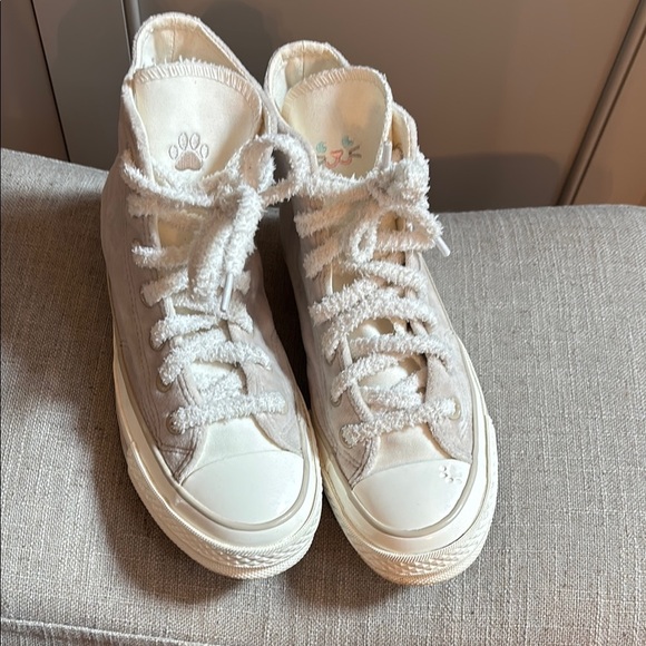Converse RARE cat inspired hi tops Men4 Woman6 excellent condition - Picture 2 of 14